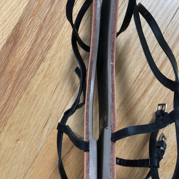 Gap Double T Strap Sandals - Picture 5 of 12